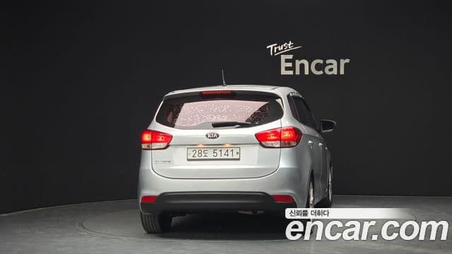 Kia All New Carens Prestige, 2014 4