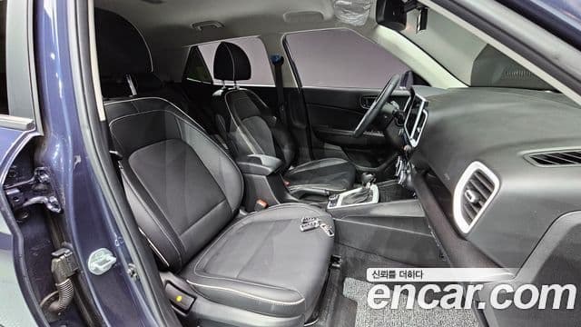 Hyundai Venue 1.6 Flux, 2025 10