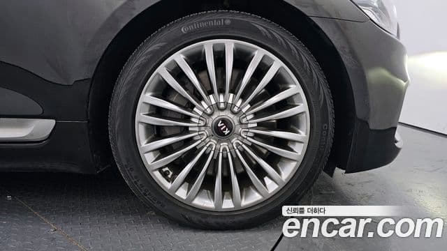 Kia The / новый K9 Quantum, 2019 все фото