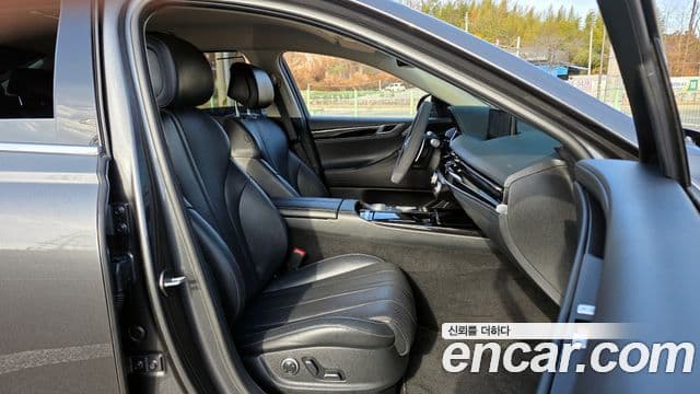 Genesis G80 (RG3) бензин 2.5 турбо AWD, 2021 10