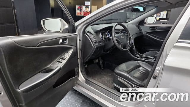 Hyundai Sonata The / новый 브릴리언트 Modern, 2013 11