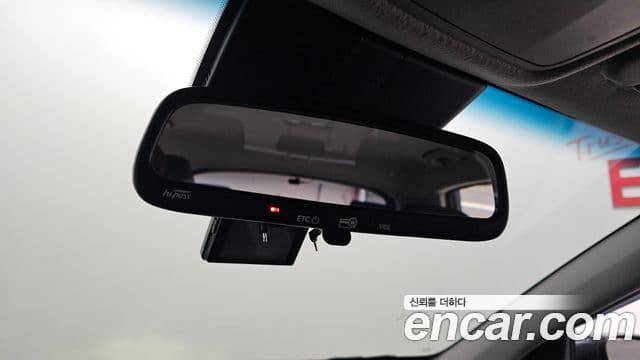 Hyundai Kona Modern Art, 2018 18