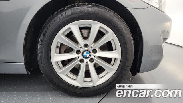 BMW 5시리즈 (F10), 2011 все фото