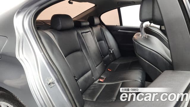 BMW 5시리즈 (F10), 2011 12