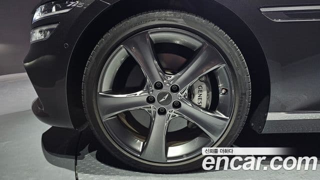 Genesis G80 (RG3) бензин 3.5 турбо AWD, 2022 все фото