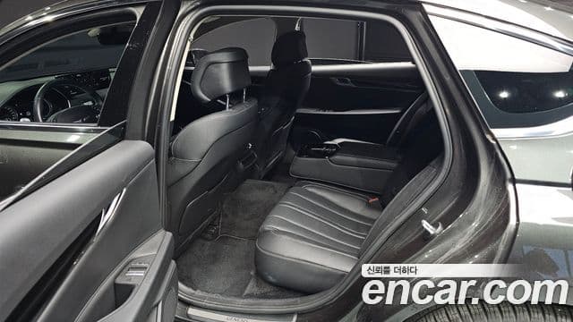 Genesis G80 (RG3) бензин 3.5 турбо AWD, 2022 12