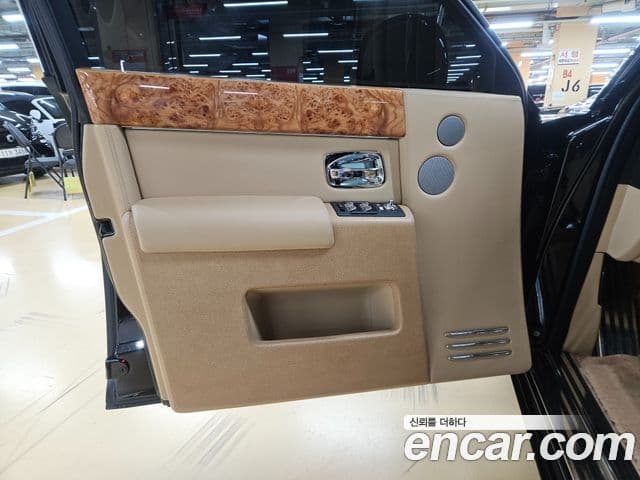 Rolls-Royce 팬텀, 2014 10