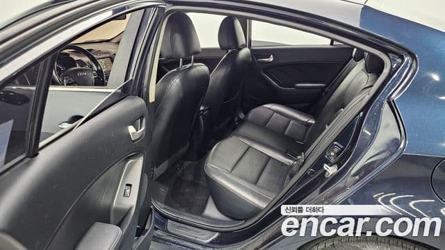 Kia The / новый New K3 Trendy, 2018 12