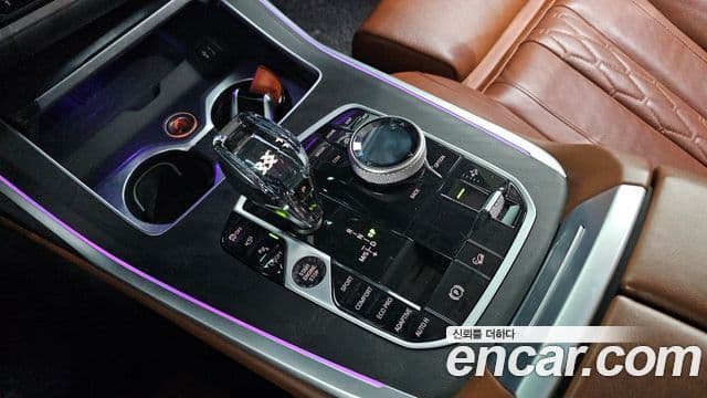 BMW X7 (G07) xDrive 40i Design Pure Excellence 7인승, 2022 9