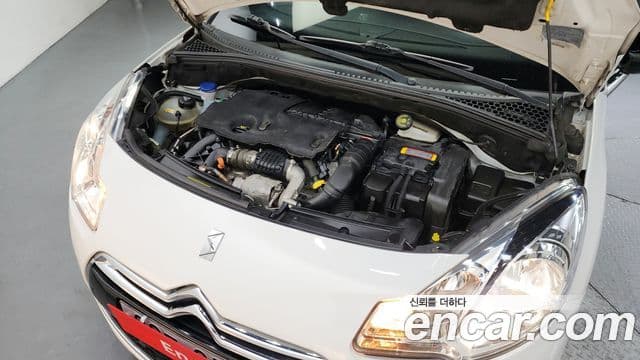 Ситроен / DS DS3 1.6 e-HDi So Chic, 2015 6