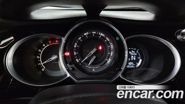 Ситроен / DS DS3 1.6 e-HDi So Chic, 2015 8