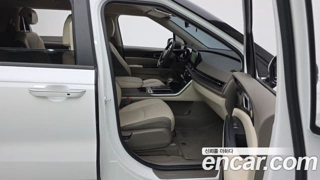 Kia Carnival 4세대 Prestige, 2022 11