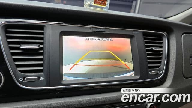 Kia All New Carnival VIP, 2018 15