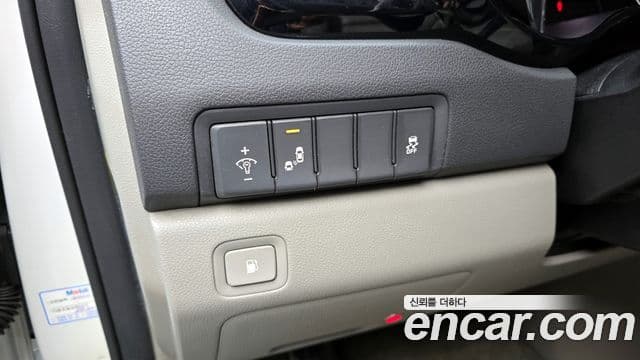 Kia All New Carnival VIP, 2018 16