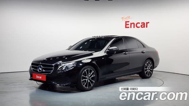 Mercedes-Benz E-класс W213 Avantgarde, 2020 1