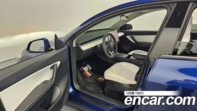 Tesla модель Y performance AWD, 2021 11