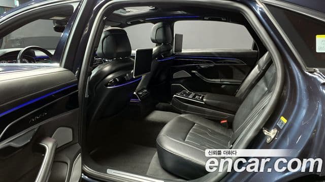 Audi A8 (D5) 55 TFSI Quattro LWB, 2020 13