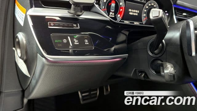 Audi A8 (D5) 55 TFSI Quattro LWB, 2020 15