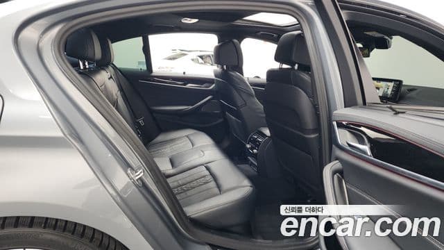 BMW 5시리즈 (G30) 530i M Sport, 2023 12