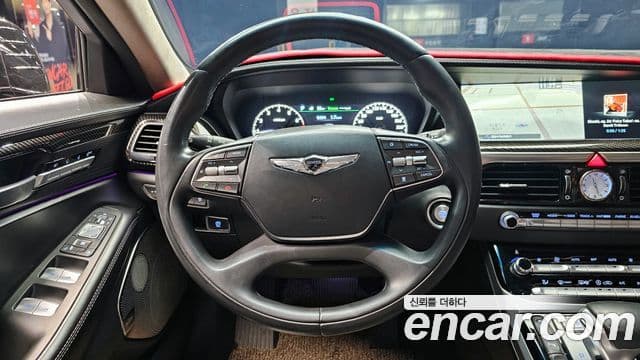 Genesis EQ900 Prestige, 2017 13