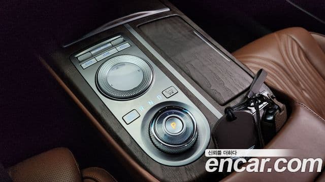 Genesis G80 (RG3) бензин 3.5 турбо AWD, 2021 9