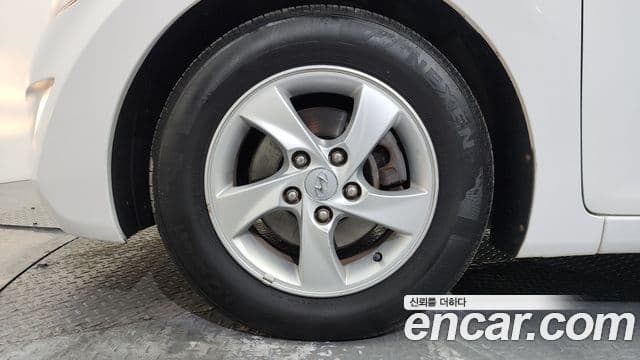 Hyundai Avante MD Luxury, 2012 все фото