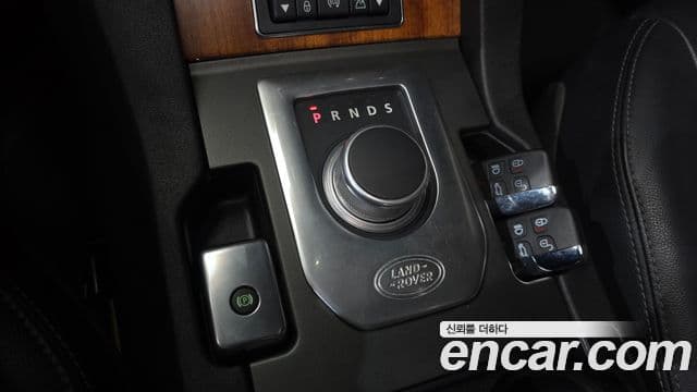 Land Rover Discovery 4 3.0 SDV6 HSE, 2014 9