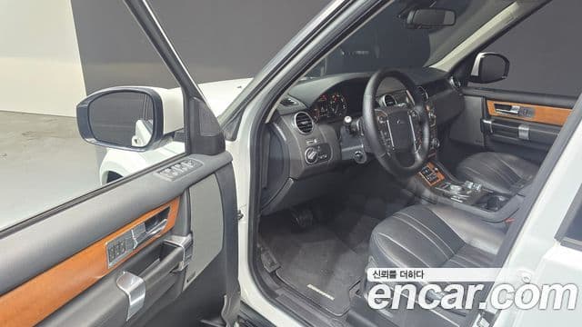 Land Rover Discovery 4 3.0 SDV6 HSE, 2014 10