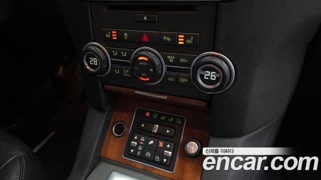 Land Rover Discovery 4 3.0 SDV6 HSE, 2014 17