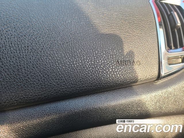 Kia Forte чёрный, 2010 20