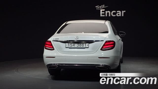 Mercedes-Benz E-класс W213 Avantgarde, 2019 4