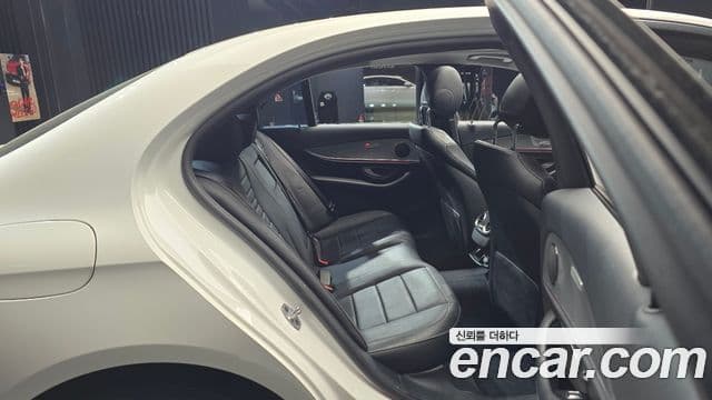 Mercedes-Benz E-класс W213 Avantgarde, 2019 12