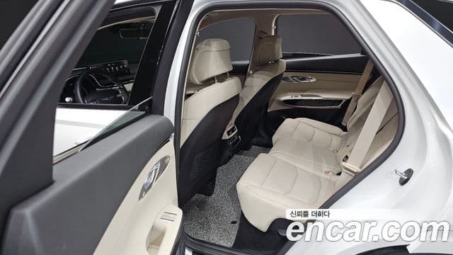 Genesis GV70, 2023 11