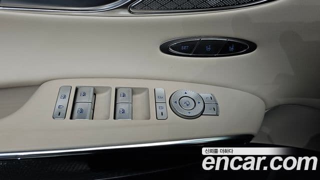 Genesis GV70, 2023 12