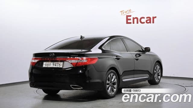 Hyundai Grandeur HG Executive, 2012 2