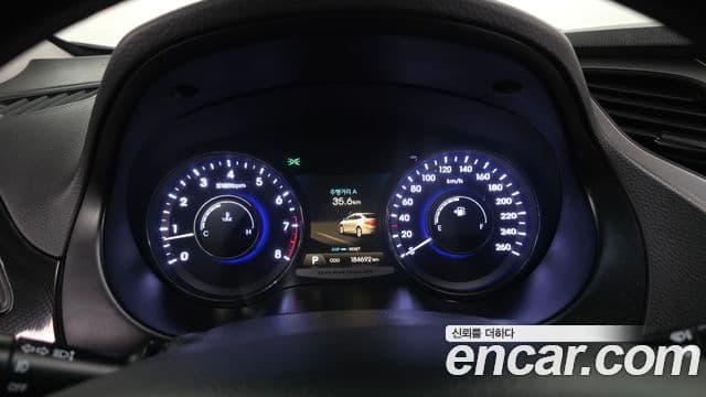 Hyundai Grandeur HG Executive, 2012 8