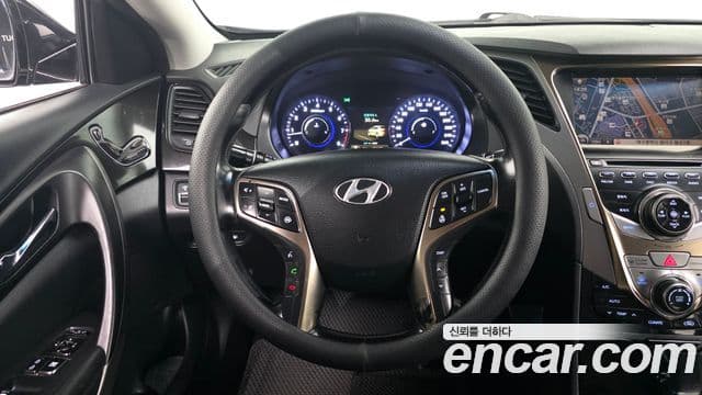 Hyundai Grandeur HG Executive, 2012 13