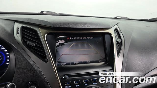 Hyundai Grandeur HG Executive, 2012 15