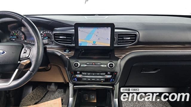 Ford Explorer 6세대 2.3 Limited 4WD, 2020 15