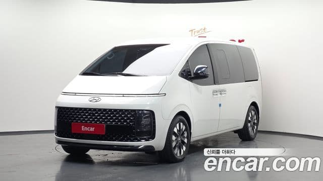 Hyundai Staria Inspiration, 2022 1