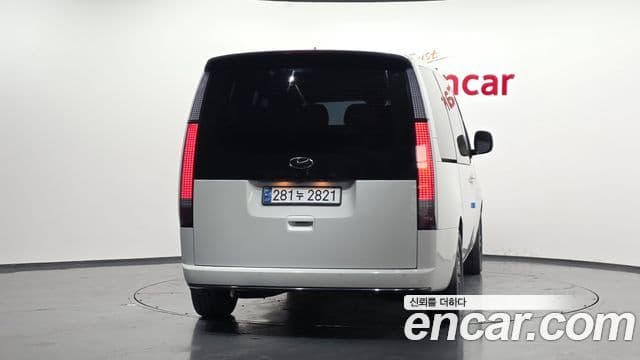 Hyundai Staria Inspiration, 2022 4