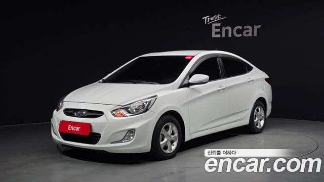 Hyundai Accent(новый кузов / новое поколение) Premier, 2011 1