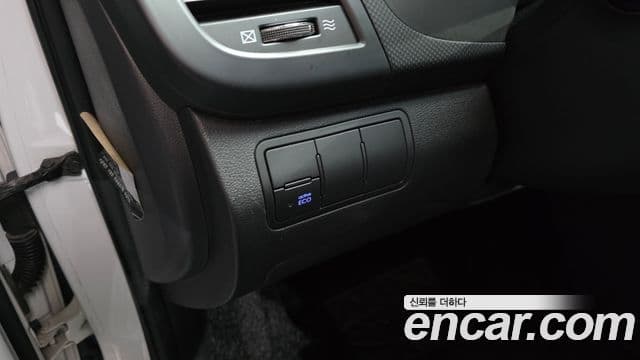 Hyundai Accent(новый кузов / новое поколение) Premier, 2011 18