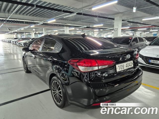 Kia The / новый New K3 Style, 2017 3