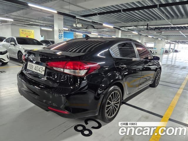 Kia The / новый New K3 Style, 2017 4