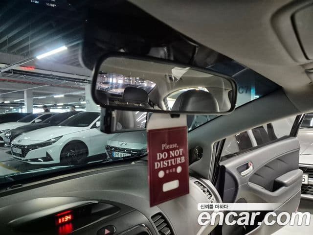 Kia The / новый New K3 Style, 2017 14