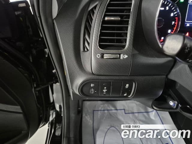 Kia The / новый New K3 Style, 2017 15