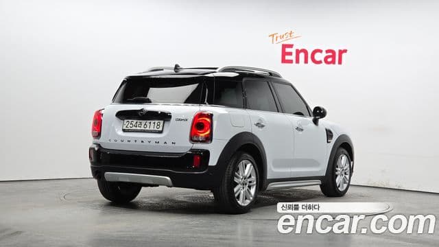 Mini Cooper Countryman 2세대, 2019 2