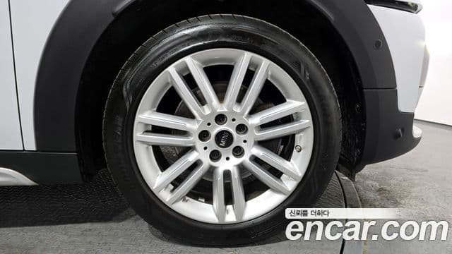 Mini Cooper Countryman 2세대, 2019 все фото