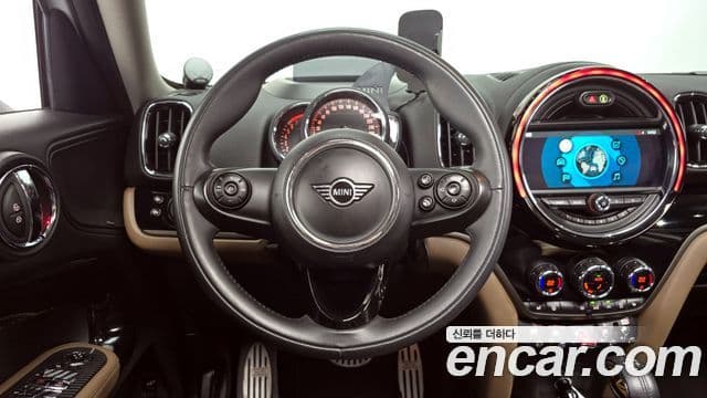 Mini Cooper Countryman 2세대, 2019 13